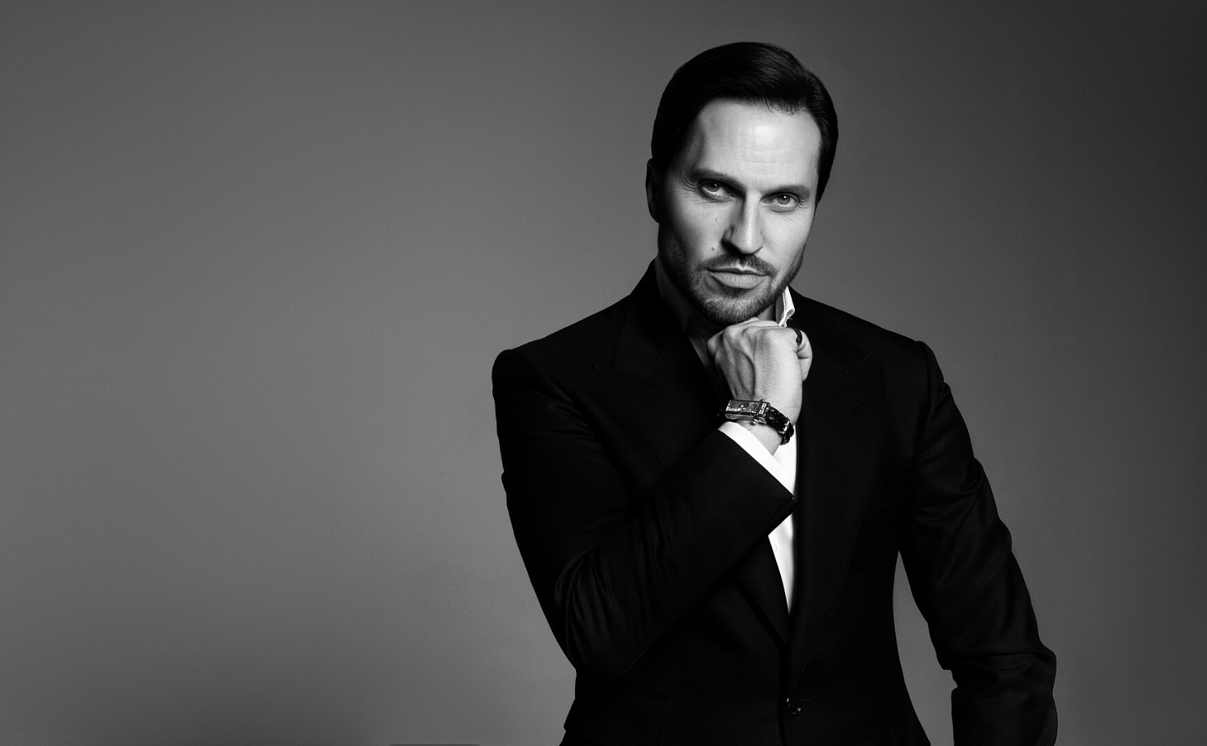 Артур Пирожков