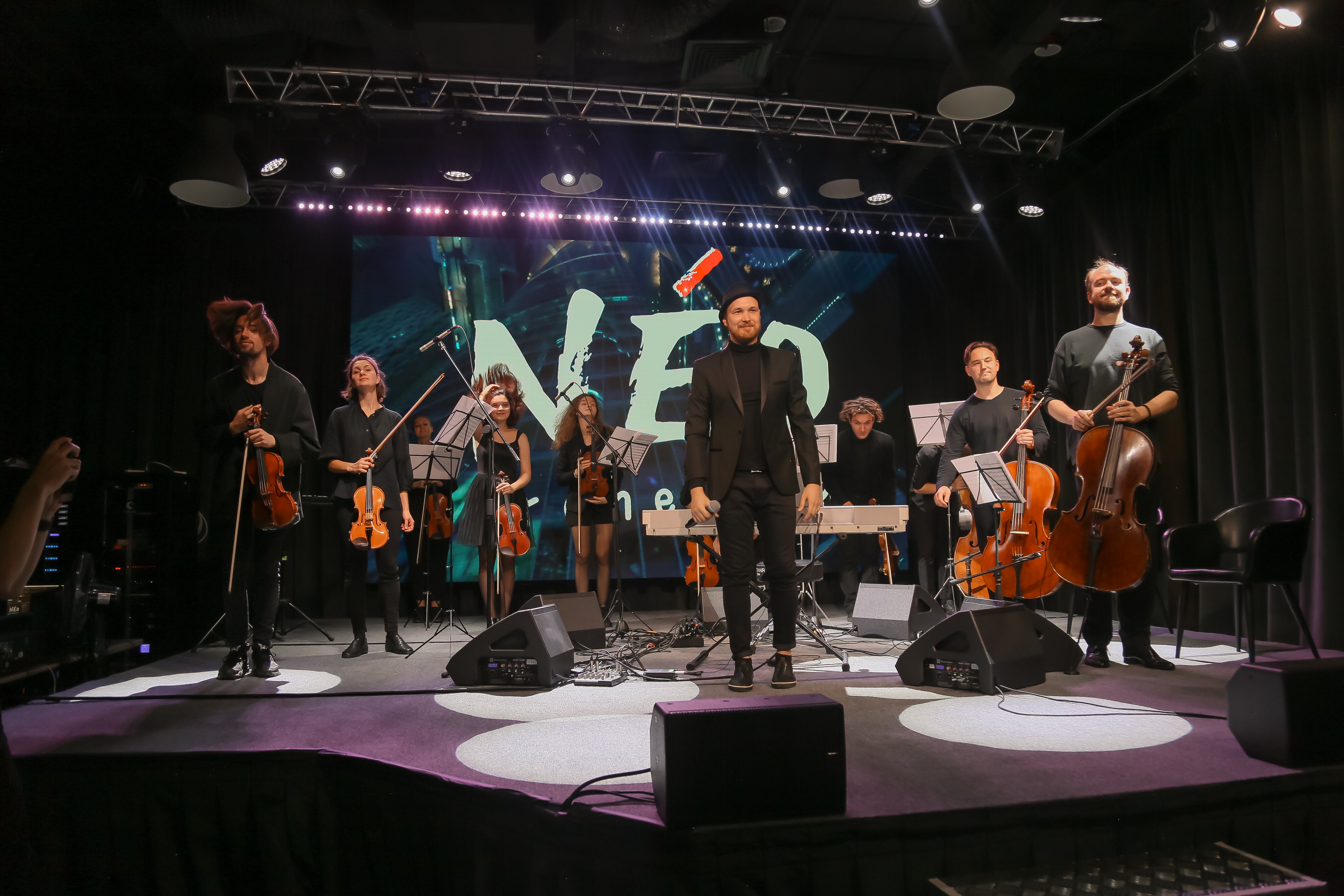 Легендарные хиты и саундтреки: Игра престолов, Гладиатор, Дюна, Матрица, Амели